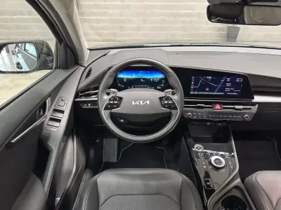 Kia e-Niro 2023 - 26950 EUR, 53564 km - AUTO.MOTO.pt - 53564km - foto 44 de 51