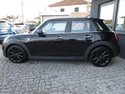 MINI Cooper 2021 - 19990 EUR, 90000 km - AUTO.MOTO.pt - 90000km - foto 9 de 52