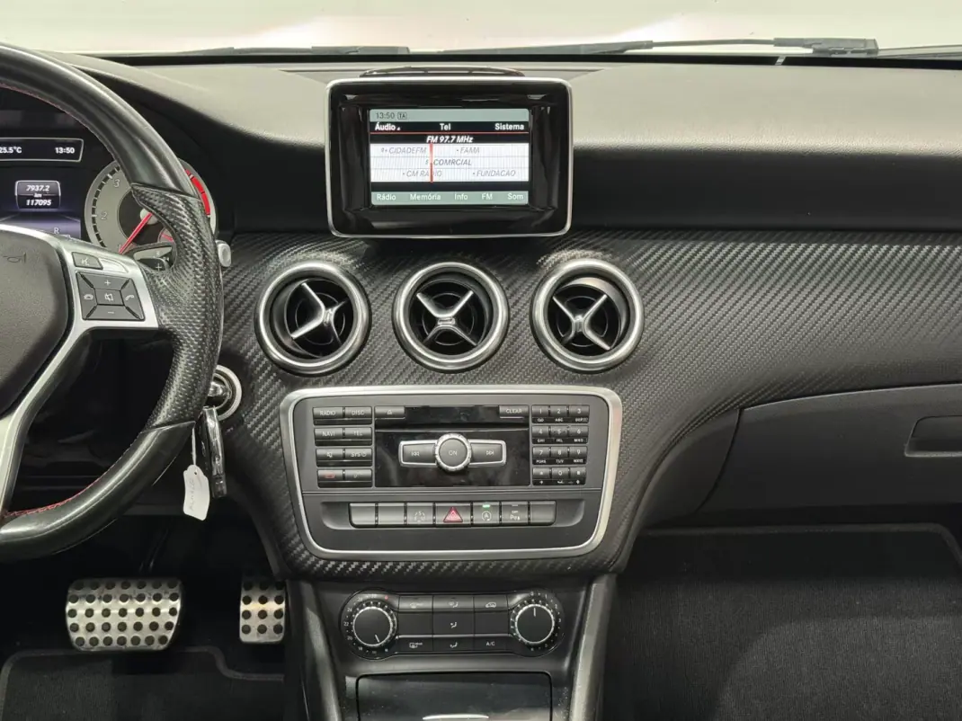 Mercedes-Benz A 180 2015 - 18990 EUR, 117000 km - AUTO.MOTO.pt - 117000km - foto 22 de 36