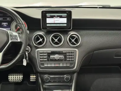 Mercedes-Benz A 180 2015 - 18990 EUR, 117000 km - AUTO.MOTO.pt - 117000km - foto 22 de 36