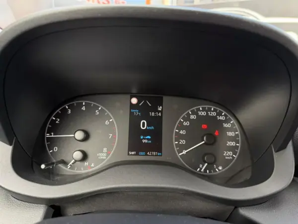 Toyota Yaris 1.0 VVT-i Comfort 2021 Gasolina