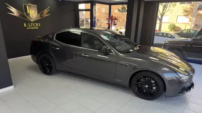 Maserati Ghibli 2014 - 31000 EUR, 226000 km - AUTO.MOTO.pt - 226000km - foto 9 de 47