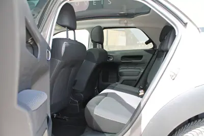 Citroën C4 Cactus 2014 - 11950 EUR, 148141 km - AUTO.MOTO.pt - 148141km - foto 19 de 27