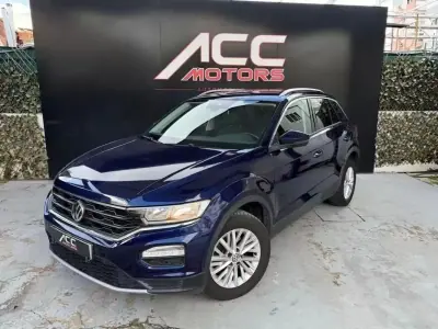 Volkswagen T-Roc 2019 - 21900 EUR, 135000 km - AUTO.MOTO.pt - 135000km - foto 2 de 48