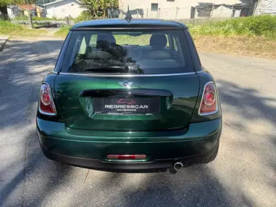 MINI Coupé 2013 - 8990 EUR, 199000 km - AUTO.MOTO.pt - 199000km - foto 5 de 23