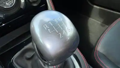 Peugeot RCZ 2015 - 17900 EUR, 144034 km - AUTO.MOTO.pt - 144034km - foto 52 de 64