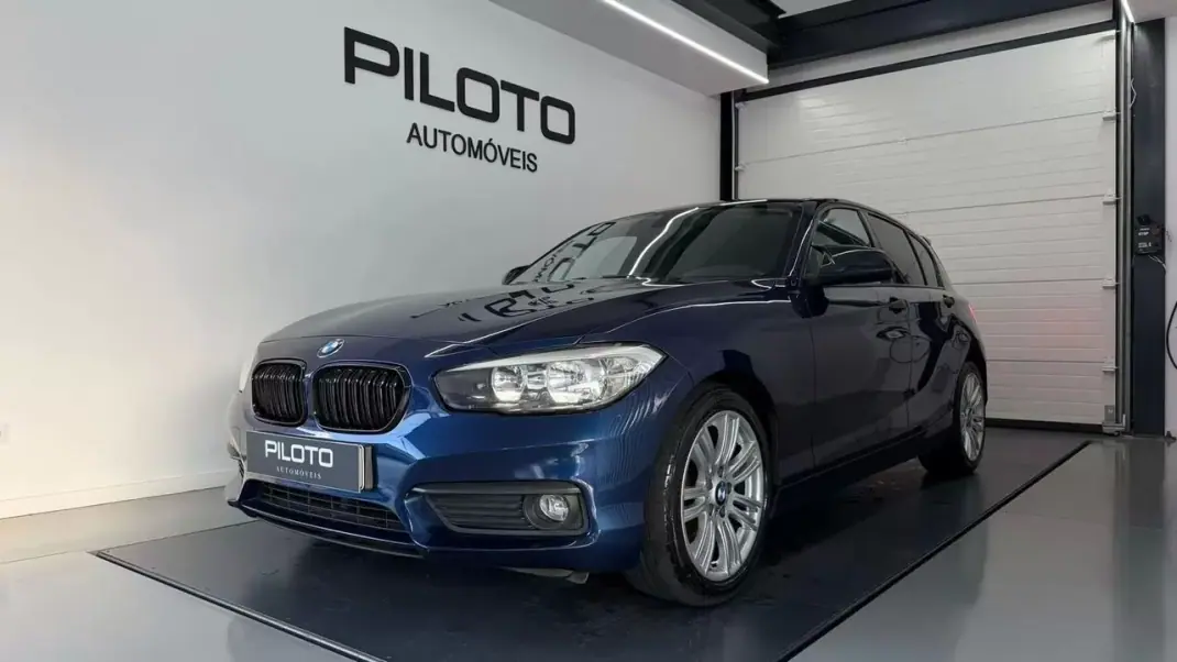 BMW 116 2016 - 13490 EUR, 184000 km - AUTO.MOTO.pt - 184000km - foto 1 de 31