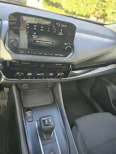 Nissan Qashqai 2022 - 23450 EUR, 75000 km - AUTO.MOTO.pt - 75000km - foto 3 de 5
