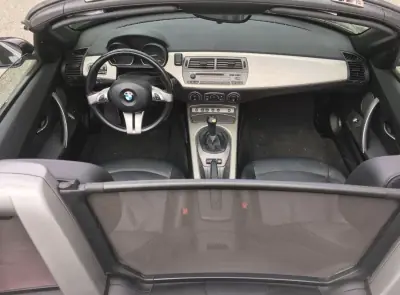 BMW Z4 2005 - 19900 EUR, 97000 km - AUTO.MOTO.pt - 97000km - foto 13 de 27