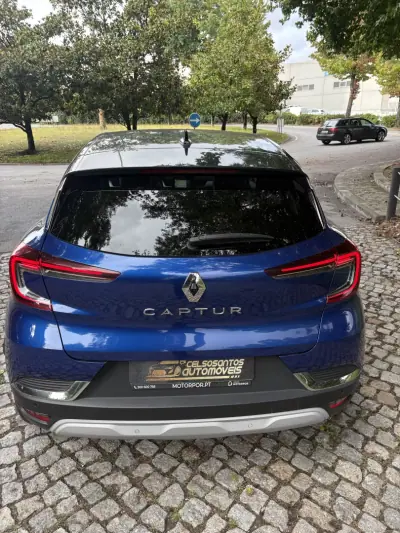 Renault Captur 2023 - 15450 EUR, 57000 km - 57000km - foto 6 de 20