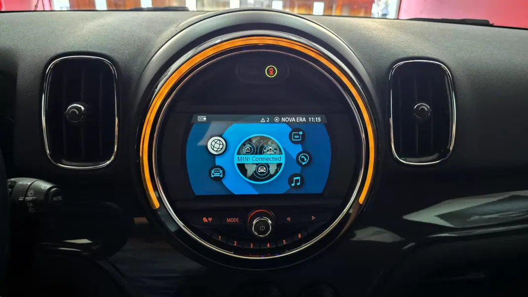 MINI Countryman 2019 - 18990 EUR, 154427 km - 154427km - foto 28 de 68