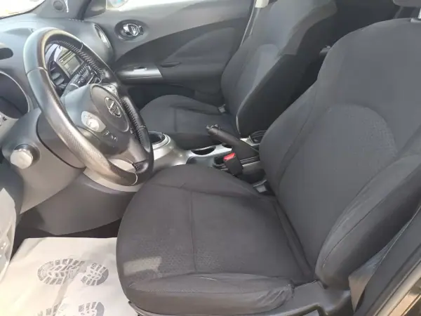 Nissan Juke 2011 - 7999 EUR, 249000 km - AUTO.MOTO.pt - 249000km - foto 6 de 11