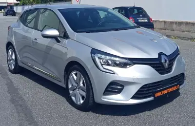 Renault Clio 2021 - 14990 EUR, 79170 km - AUTO.MOTO.pt - 79170km - foto 3 de 18