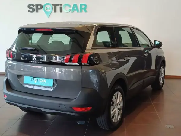 Peugeot 5008 2023 - 33500 EUR, 16000 km - AUTO.MOTO.pt - 16000km - foto 13 de 34