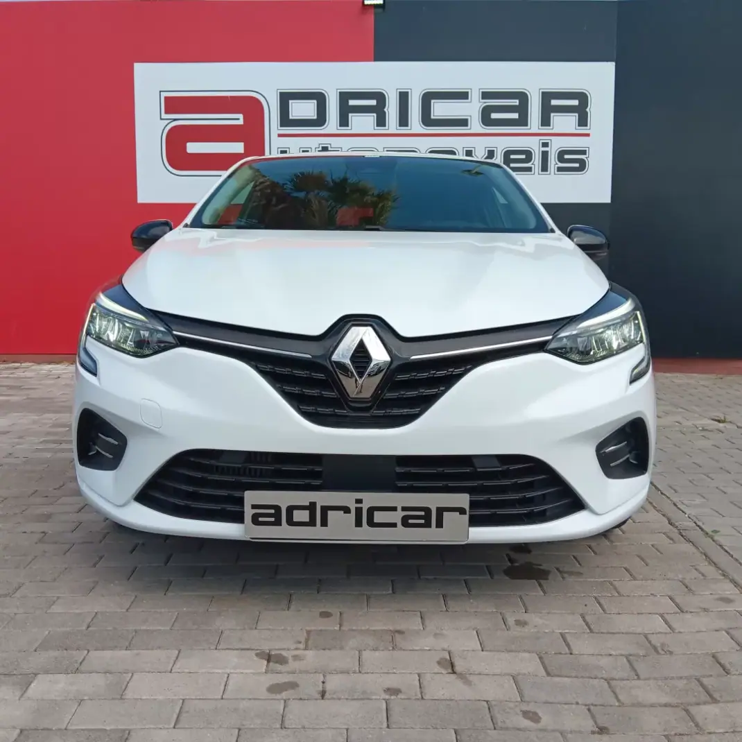 Renault Clio 2021 - 13900 EUR, 92481 km - 92481km - foto 5 de 21