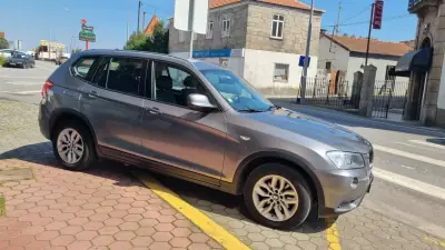 BMW X3 2011 - 13500 EUR, 174992 km - AUTO.MOTO.pt - 174992km - foto 3 de 23