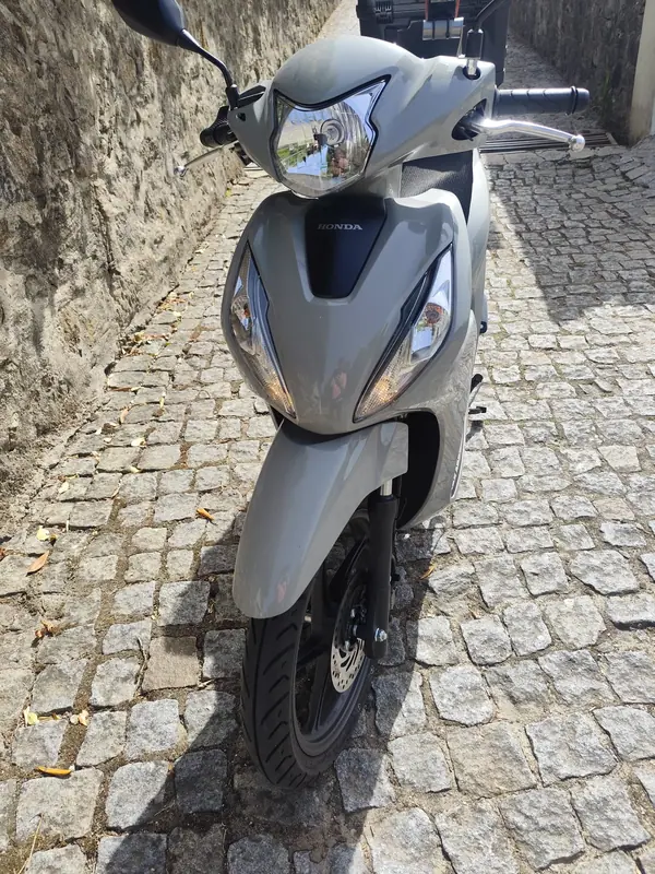 Honda Vision 2026 - 1990 EUR, 1192 km - AUTO.MOTO.pt - 1192km - foto 15 de 15