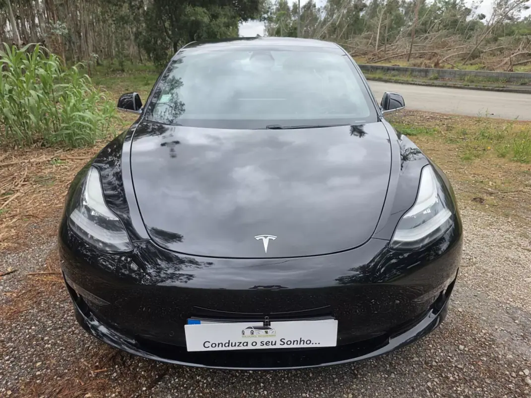 Tesla Model 3 2019 - 23900 EUR, 177000 km - AUTO.MOTO.pt - 177000km - foto 7 de 42