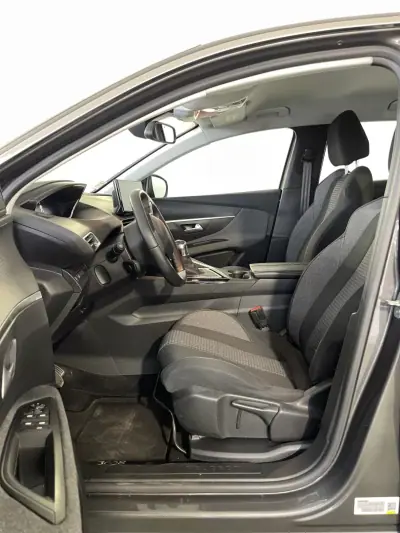 Peugeot 3008 2022 - 17500 EUR, 149900 km - 149900km - foto 12 de 26