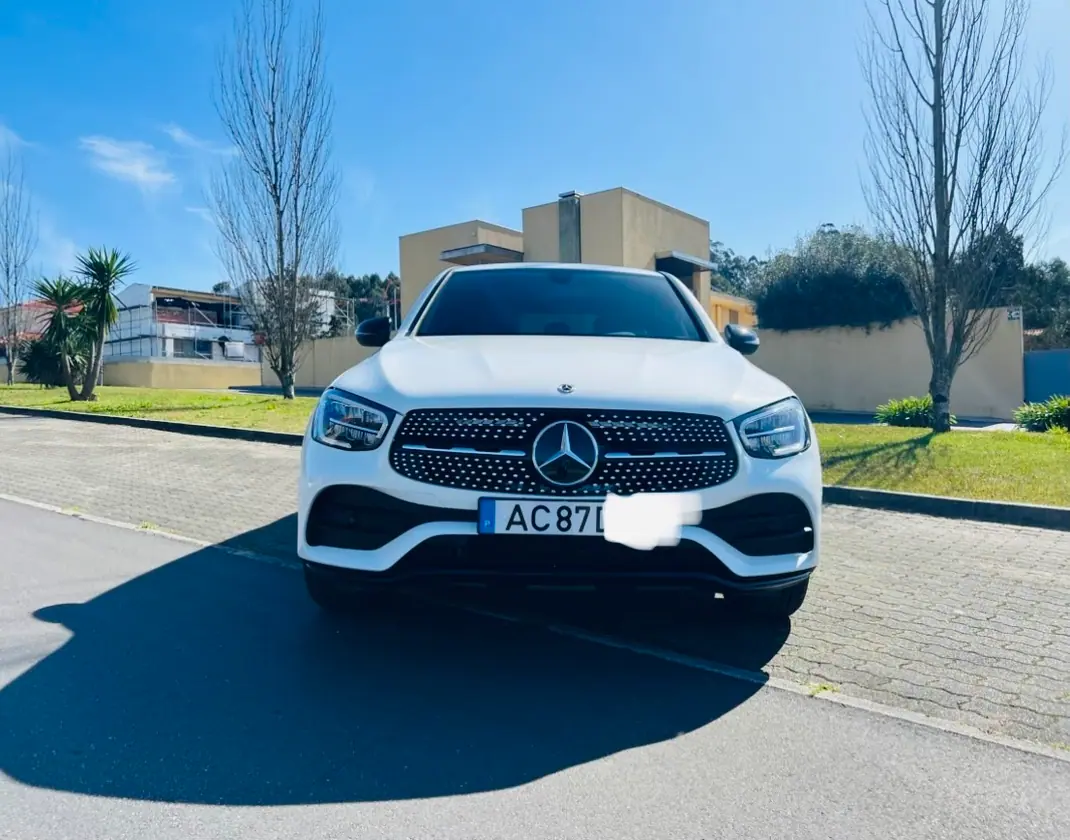 Mercedes-Benz GLC 300 2020 - 42750 EUR, 107000 km - AUTO.MOTO.pt - 107000km - foto 3 de 19
