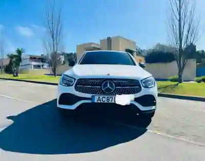 Mercedes-Benz GLC 300 2020 - 42750 EUR, 107000 km - AUTO.MOTO.pt - 107000km - foto 3 de 19