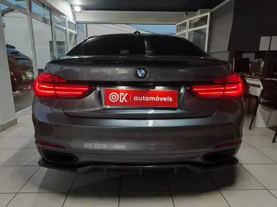 BMW 740 2018 - 30750 EUR, 246000 km - AUTO.MOTO.pt - 246000km - foto 9 de 40