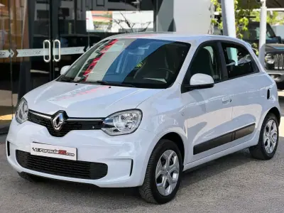 Renault Twingo 2021 - 13900 EUR, 48785 km - AUTO.MOTO.pt - 48785km - foto 18 de 22