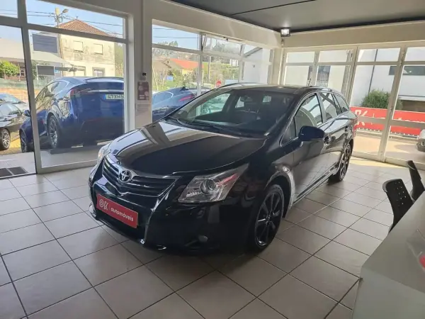 Toyota Avensis SW 2009 - 9950 EUR, 243525 km - AUTO.MOTO.pt - 243525km - foto 21 de 31