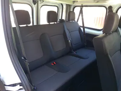 Renault Trafic 2021 - 29990 EUR, 82652 km - AUTO.MOTO.pt - 82652km - foto 9 de 12