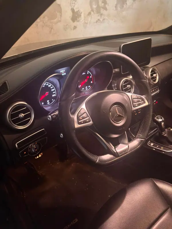 Mercedes-Benz C 220 2014 - 15500 EUR, 340000 km - 340000km - foto 6 de 9