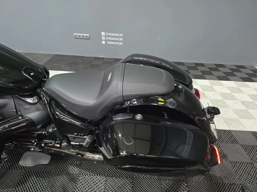 BMW R 18 Roctane 2023 - 22999 EUR, 2500 km - AUTO.MOTO.pt - 2500km - foto 11 de 17