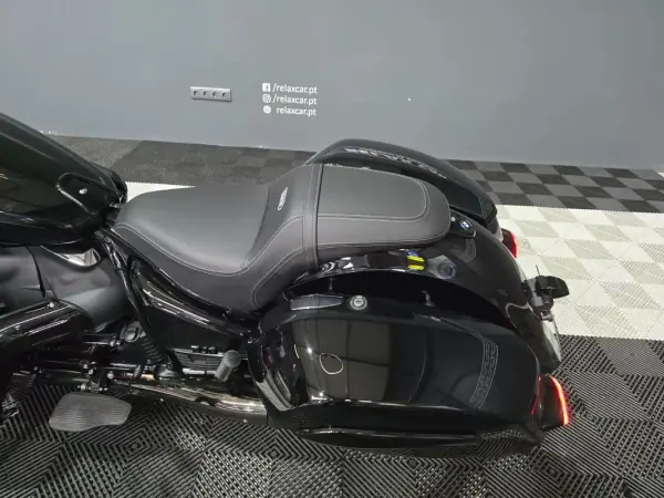 BMW R 18 Roctane 2023 - 22999 EUR, 2500 km - AUTO.MOTO.pt - 2500km - foto 11 de 17
