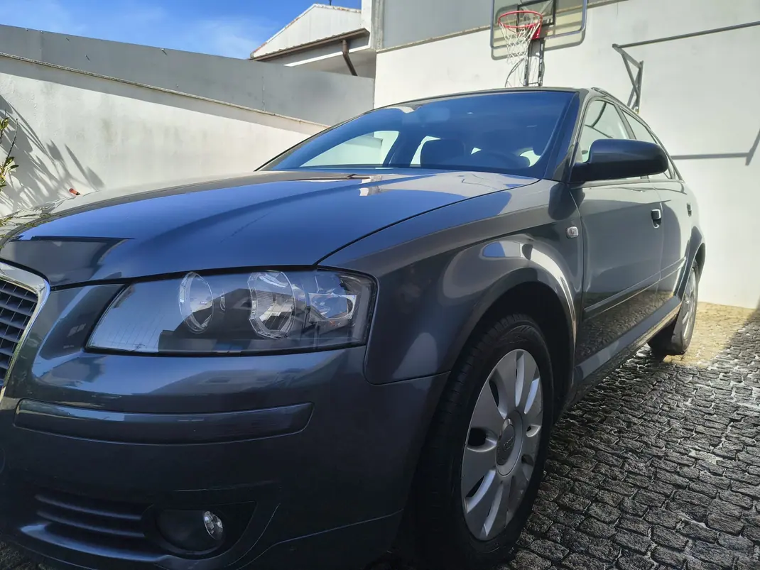 Audi A3 Sportback 2008 - 7500 EUR, 145000 km - AUTO.MOTO.pt - 145000km - foto 5 de 16