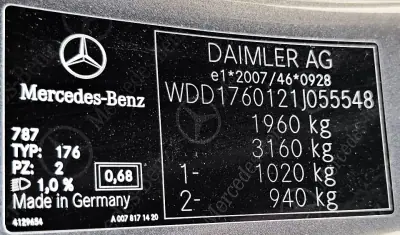Mercedes-Benz A 180 2013 - 16500 EUR, 180000 km - AUTO.MOTO.pt - 180000km - foto 11 de 20