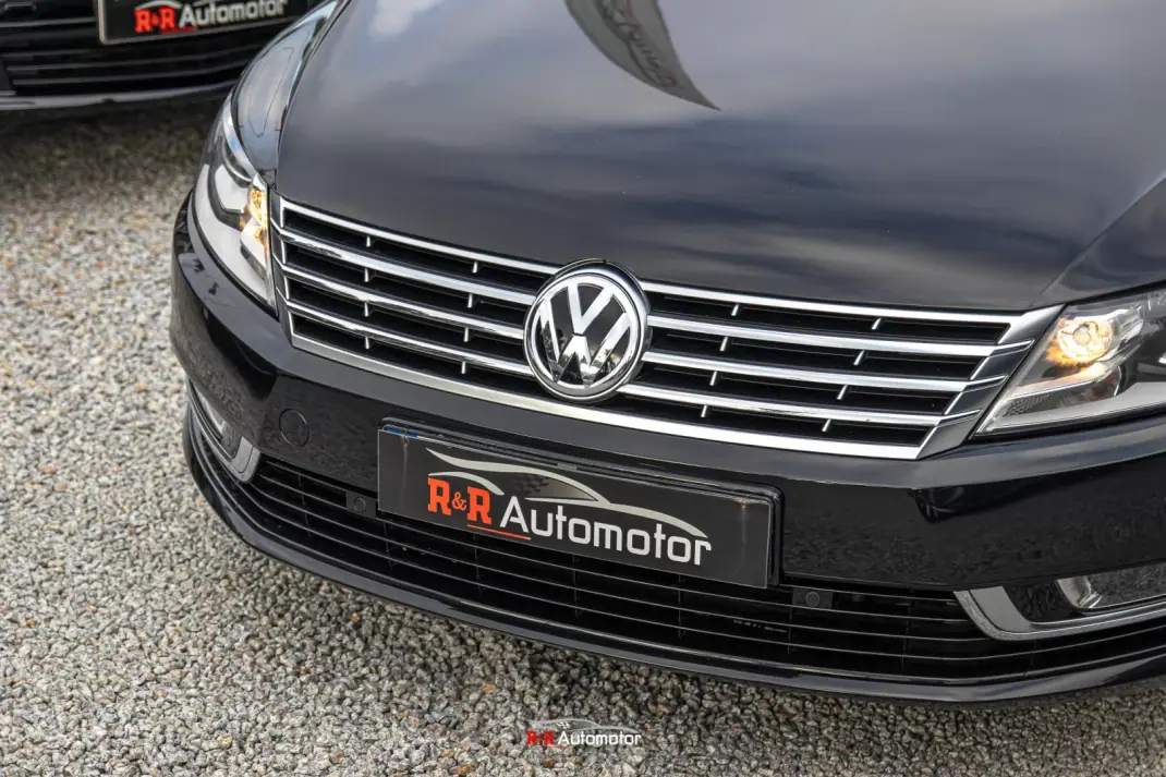 Volkswagen Passat CC 2012 - 16700 EUR, 140000 km - 140000km - foto 5 de 36