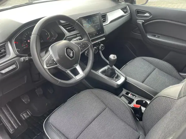 Renault Captur 2022 - 17300 EUR, 87000 km - AUTO.MOTO.pt - 87000km - foto 7 de 11