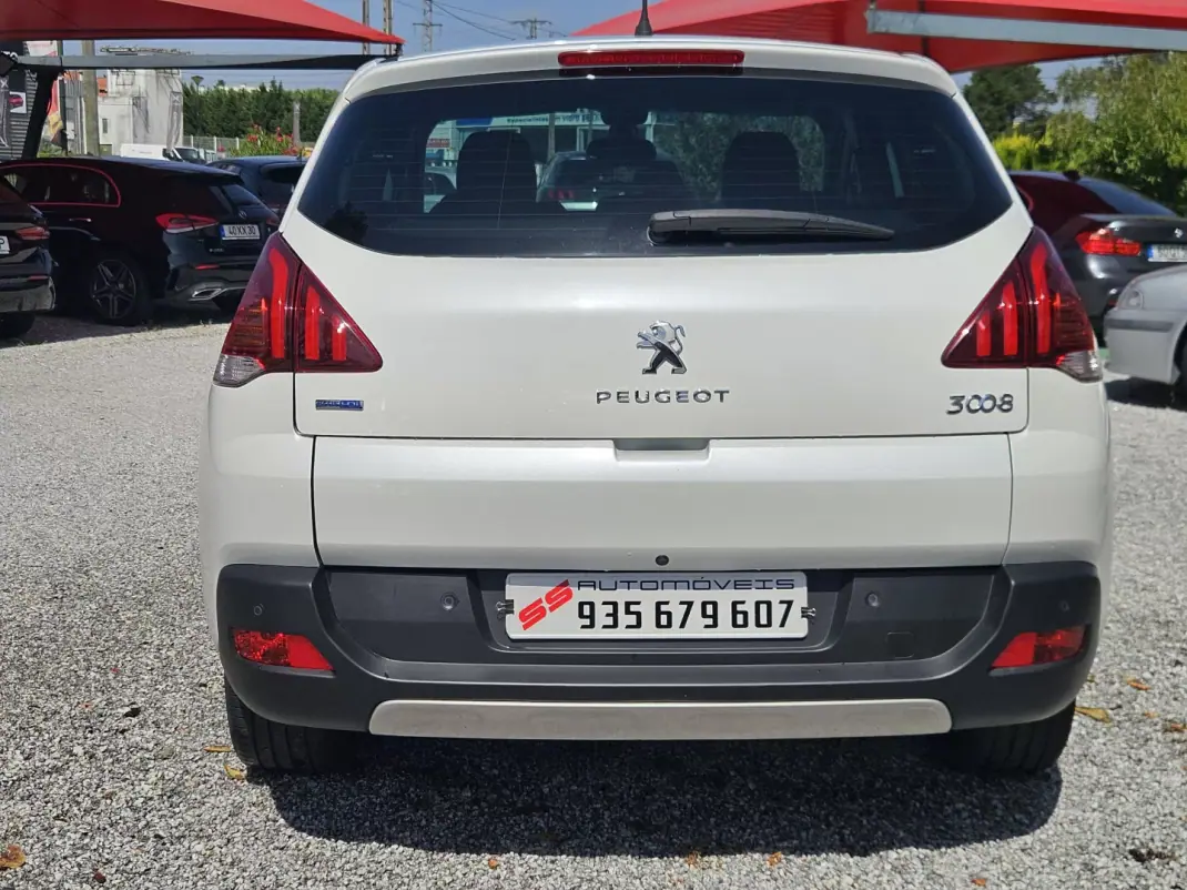 Peugeot 3008 2016 - 13550 EUR, 128500 km - 128500km - foto 7 de 38