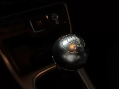 Jeep Compass 2021 - 18990 EUR, 40400 km - AUTO.MOTO.pt - 40400km - foto 20 de 27