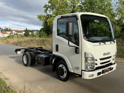 Isuzu 2024 - 28390 EUR, 19000 km - AUTO.MOTO.pt - 19000km - foto 4 de 26