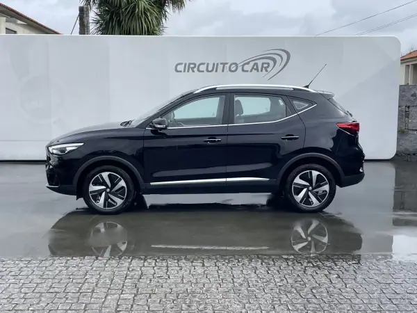MG ZS 2021 - 22800 EUR, 59624 km - AUTO.MOTO.pt - 59624km - foto 2 de 31