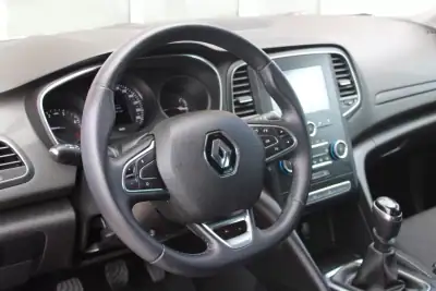 Renault Mégane 2020 - 13990 EUR, 180000 km - AUTO.MOTO.pt - 180000km - foto 19 de 29