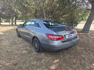 Mercedes-Benz E 220 2010 - 15499 EUR, 202000 km - AUTO.MOTO.pt - 202000km - foto 9 de 35