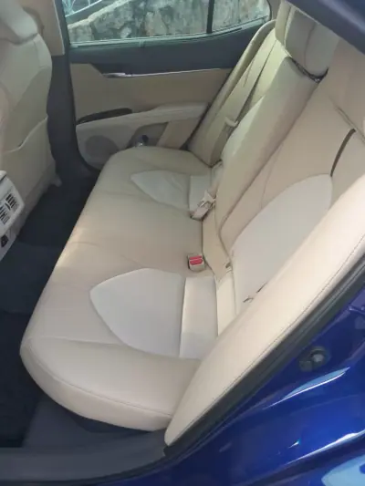 Toyota Camry 2019 - 34930 EUR, 42103 km - AUTO.MOTO.pt - 42103km - foto 10 de 11