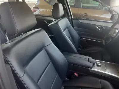 Mercedes-Benz E 200 2016 - 20900 EUR, 180000 km - AUTO.MOTO.pt - 180000km - foto 8 de 10