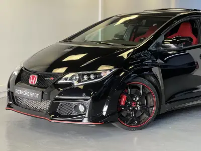 Honda Civic 2016 - 30990 EUR, 140000 km - AUTO.MOTO.pt - 140000km - foto 28 de 60