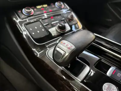 Audi A8 2016 - 39000 EUR, 170000 km - AUTO.MOTO.pt - 170000km - foto 33 de 53