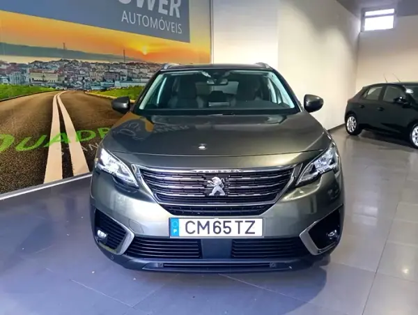 Peugeot 5008 2019 — foto 2 de 53