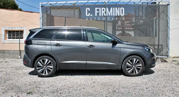Peugeot 5008 2019 - 18900 EUR, 157458 km - AUTO.MOTO.pt - 157458km - foto 4 de 22