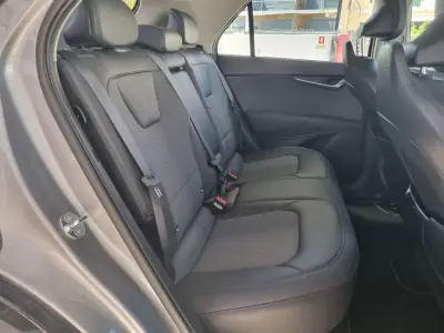 Kia e-Niro 2023 - 26900 EUR, 54000 km - AUTO.MOTO.pt - 54000km - foto 8 de 15