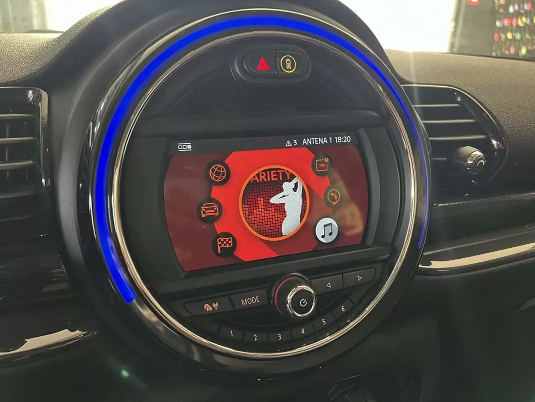 MINI Clubman 2018 - 16800 EUR, 122806 km - 122806km - foto 13 de 23